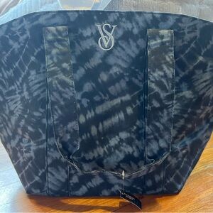 Denim Blue Tye Dye Victoria’s Secret Large Zipper Tote